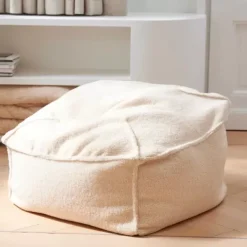 Puffs-CASA Jacki Branco Teddy